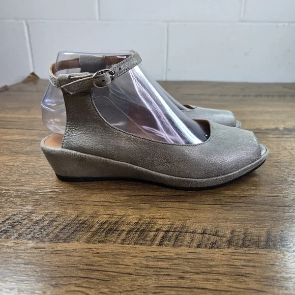 L'Amour Des Pieds Burgogne Gray Leather Slingback Wedge Sandals - Picture 12 of 12